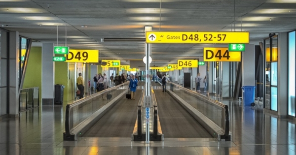 TÜRKİYE`YE TATİLE GİDENLER, DÖNÜŞTE HOLLANDA'DA 15 GÜN KARANTİNAYA TABİ TUTULACAK